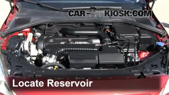 2012 Volvo S60 T5 2.5L 5 Cyl. Turbo Liquide essuie-glace Ajouter du liquide